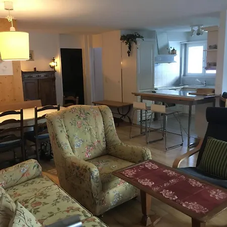 Casa Pramalinis - Manstein アパート *